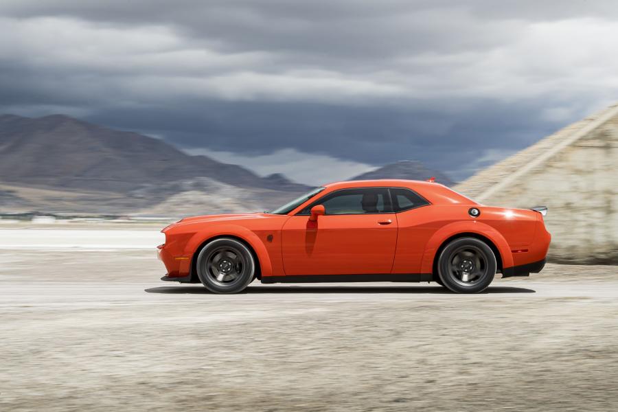  Dodge Challenger SRT Super Stock (LC) 2020 года  (фото 6 из 44)